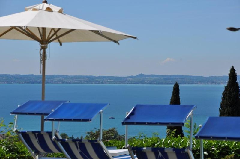 Valbella Hotel Bardolino Buitenkant foto